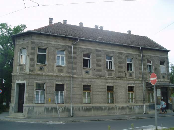 Szeged, Indóház u. 03.jpg Szeged, Indóház u. 03.jpg