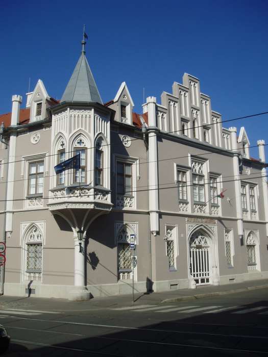 Szeged, Somogyi u. 13.jpg Szeged, Somogyi u. 13.jpg